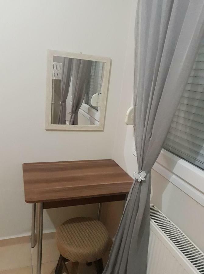 Tassos Apartment Nea Michaniona Bagian luar foto