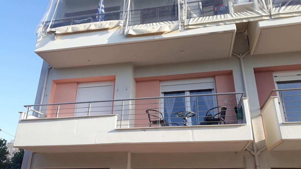 Tassos Apartment Nea Michaniona Bagian luar foto
